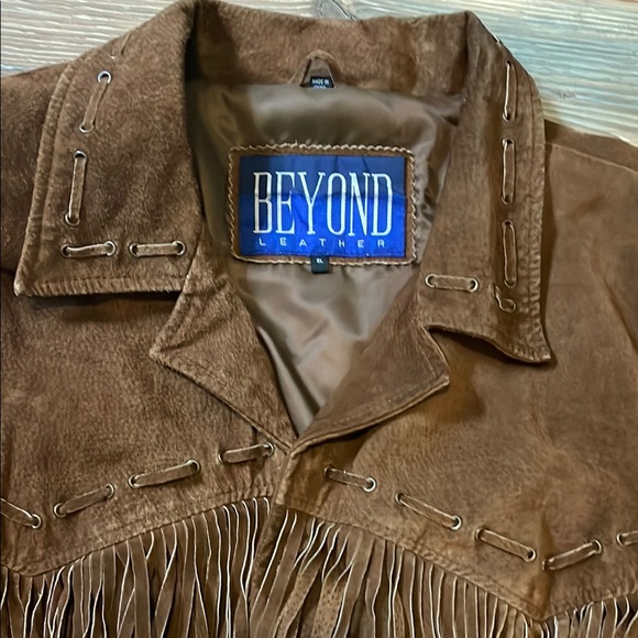 Brown Fringe Suede Jacket - Picture 4 of 4